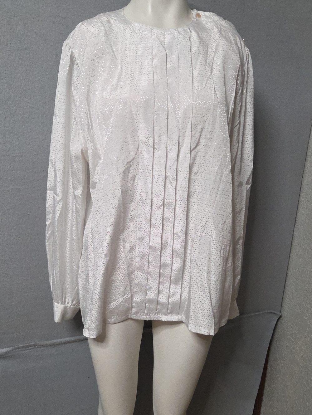 Vintage 80s Ms Bond White Textured Dainty Short Sleeve Blouse 38 M.